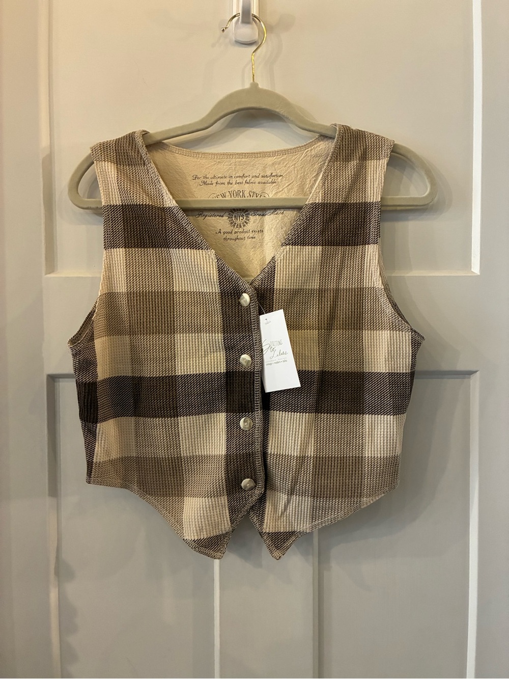 Women's Plaid Button-Front Vest in Beige and Brown